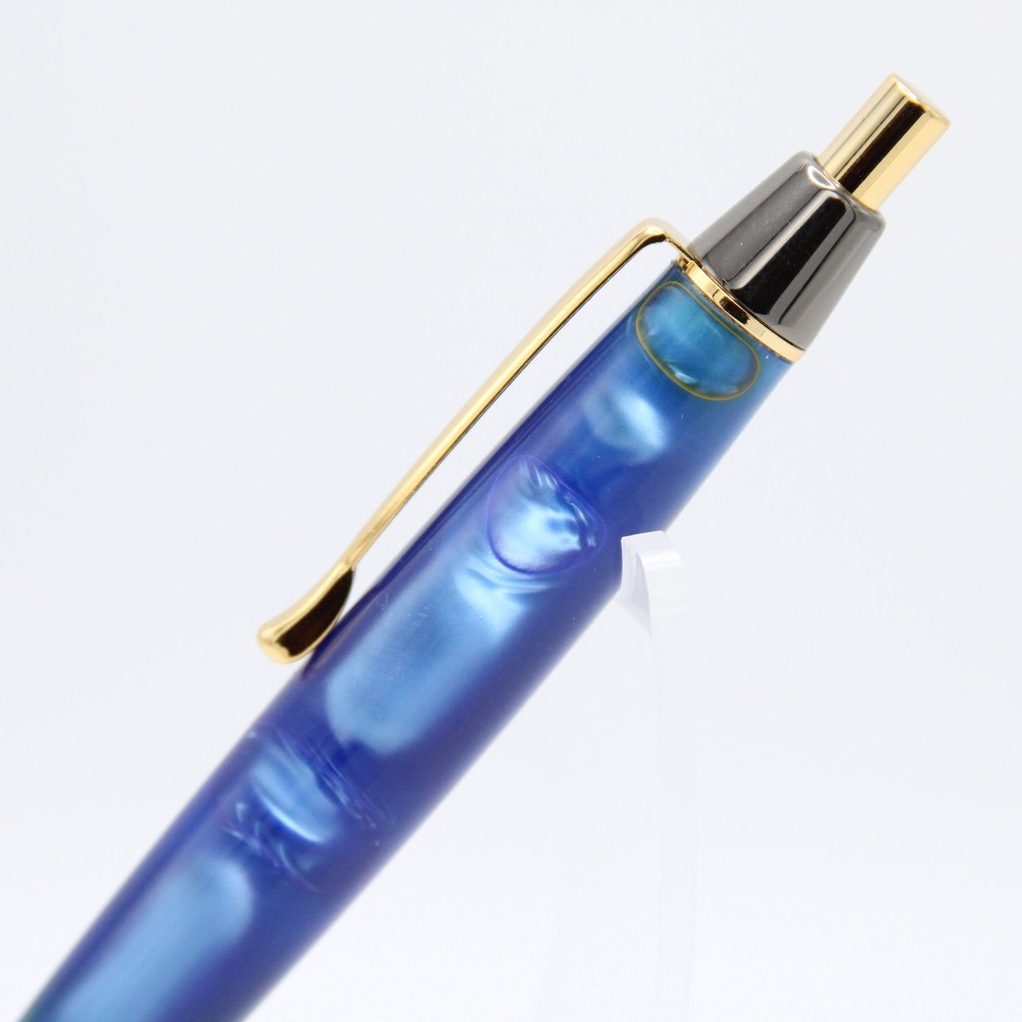 The Devin Click Pen
